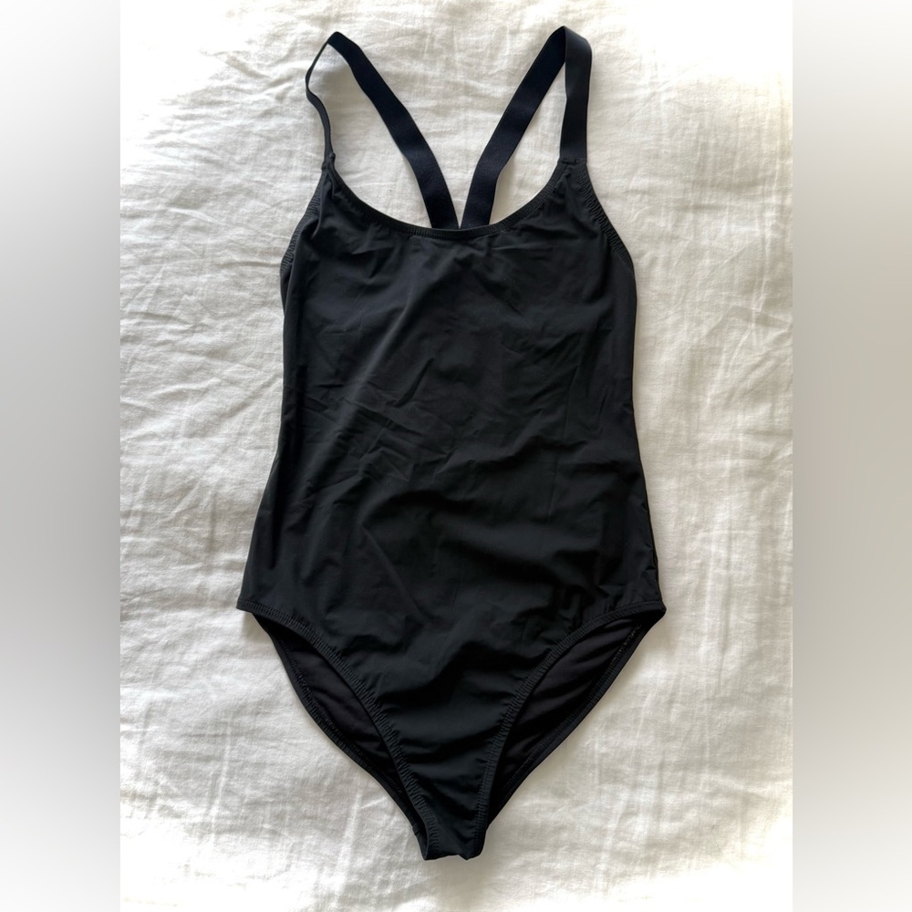 Kate Spade Saturday Black Basic Full Coverage One Piece Swimsuit, Size Medium